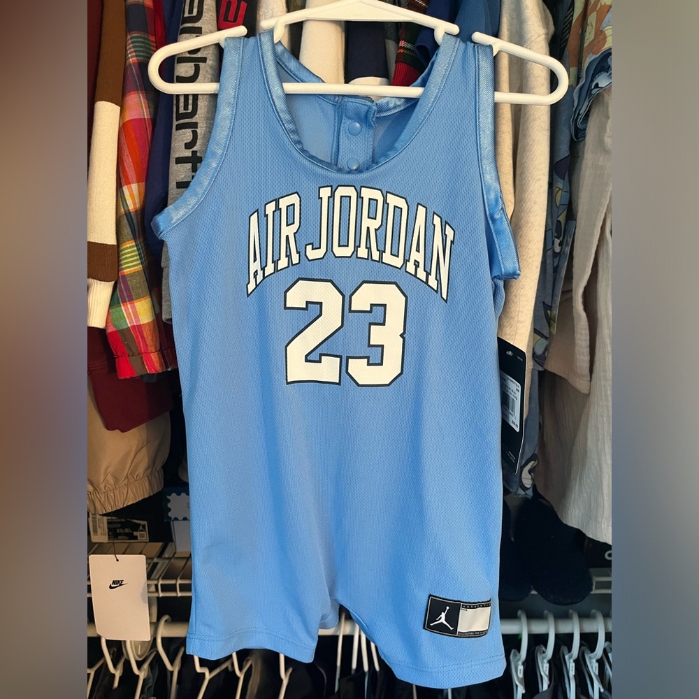 infant size 24 months,  Sleeveless Mesh Jersey, Air Jordan, university blue